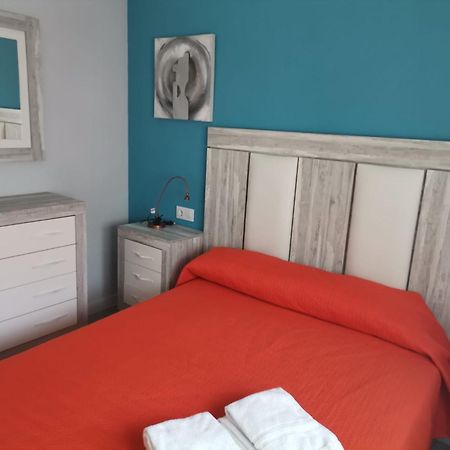 Apartamentos La Encarnacion I 로스알카자레스 외부 사진