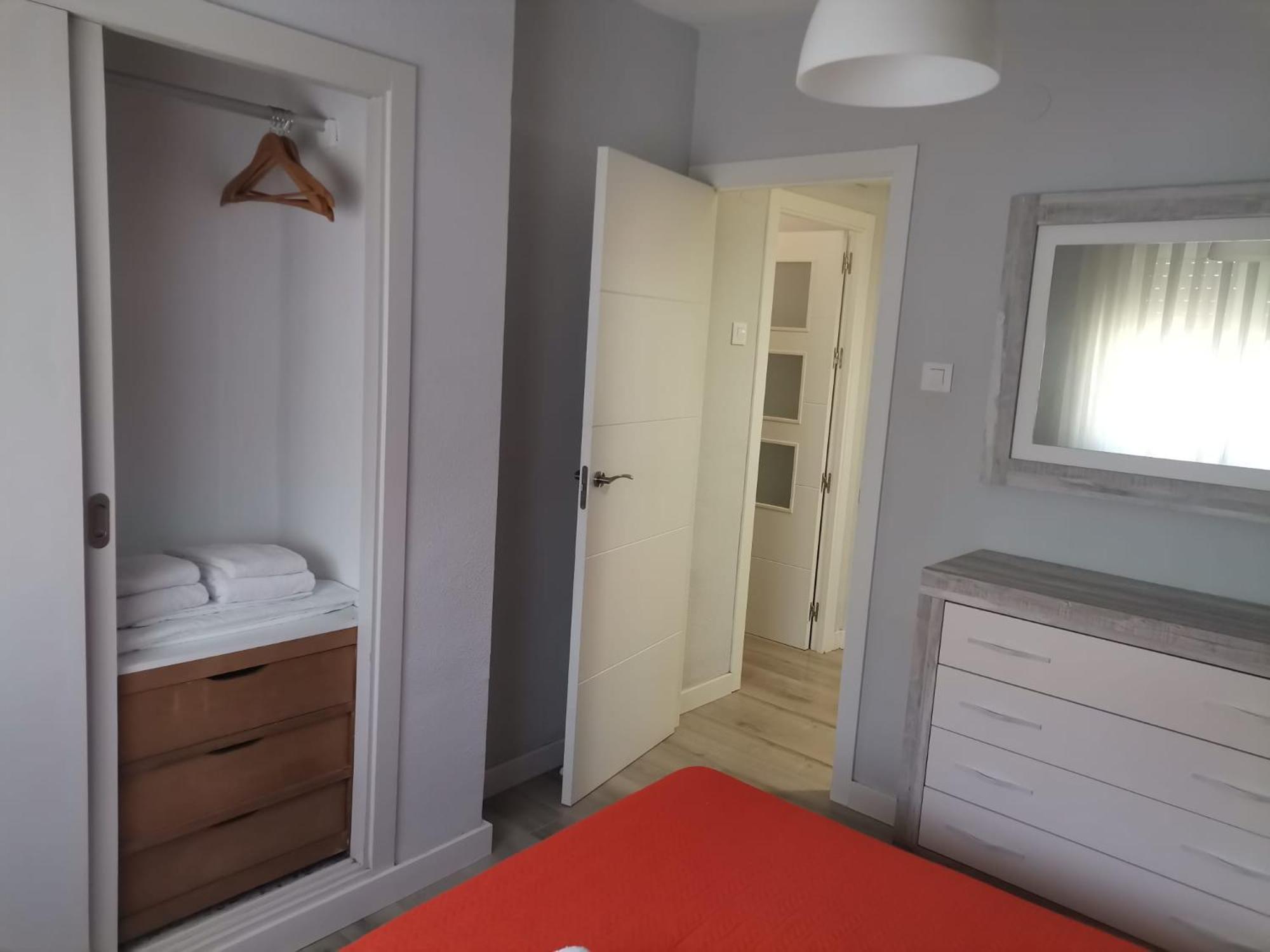 Apartamentos La Encarnacion I 로스알카자레스 외부 사진
