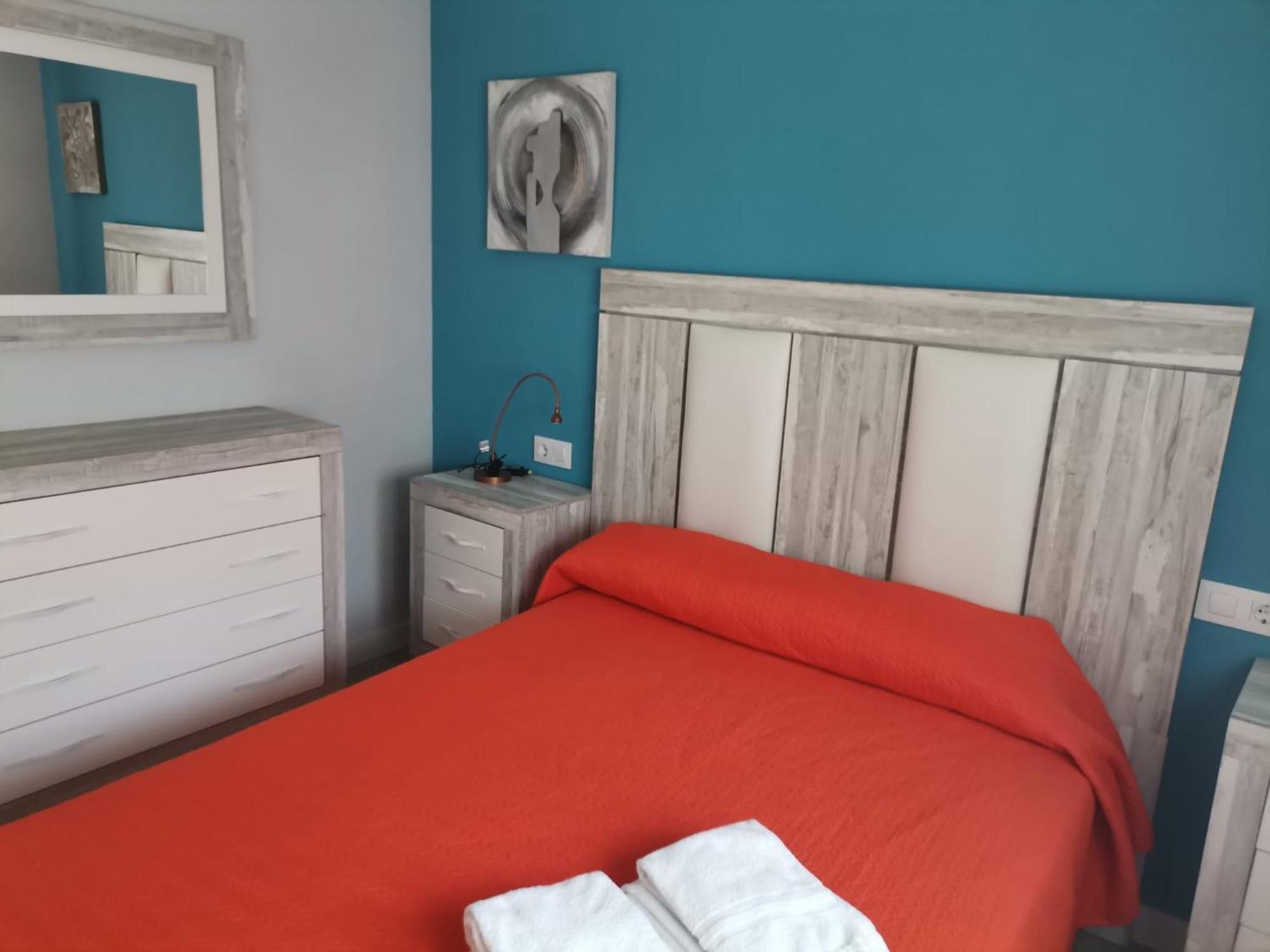 Apartamentos La Encarnacion I 로스알카자레스 외부 사진