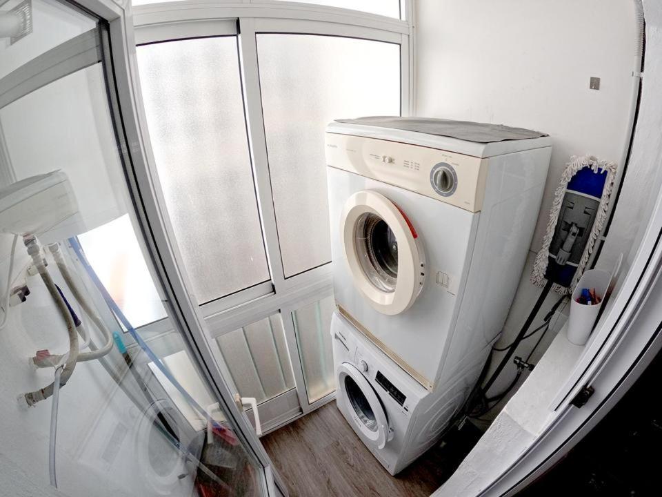 Apartamentos La Encarnacion I 로스알카자레스 외부 사진